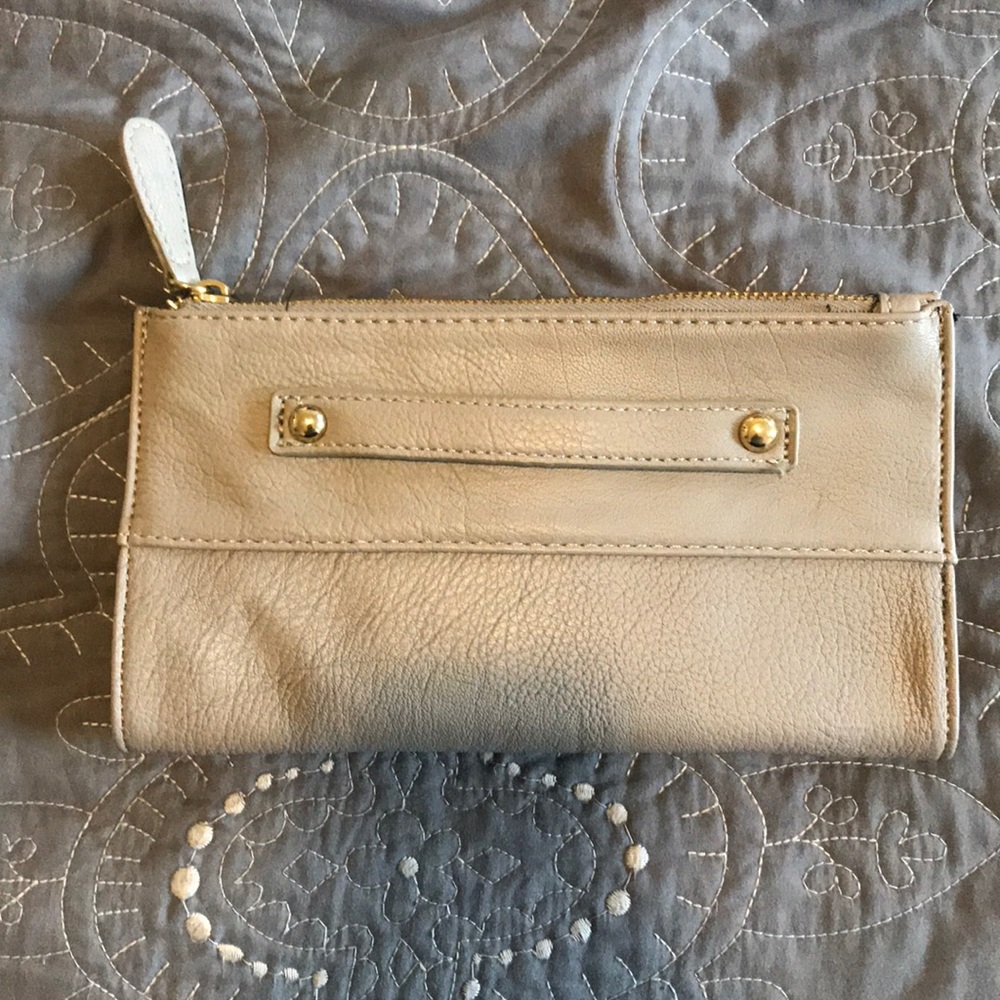 Great little clutch